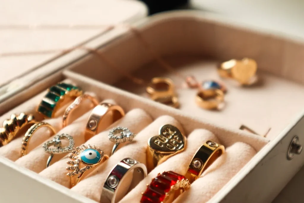 Why More People Than Ever Before Are Selling Their Old Jewellery