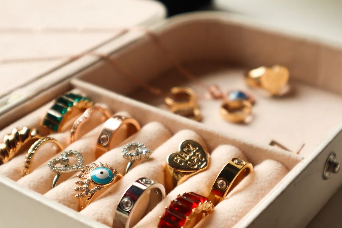 Why More People Than Ever Before Are Selling Their Old Jewellery